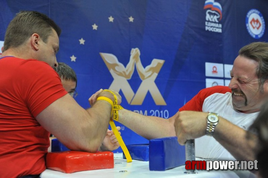 European Armwrestling Championships - Day 2 # Armwrestling # Armpower.net