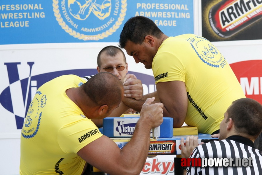 PAL League Bulgaria 2010 # Siłowanie na ręce # Armwrestling # Armpower.net