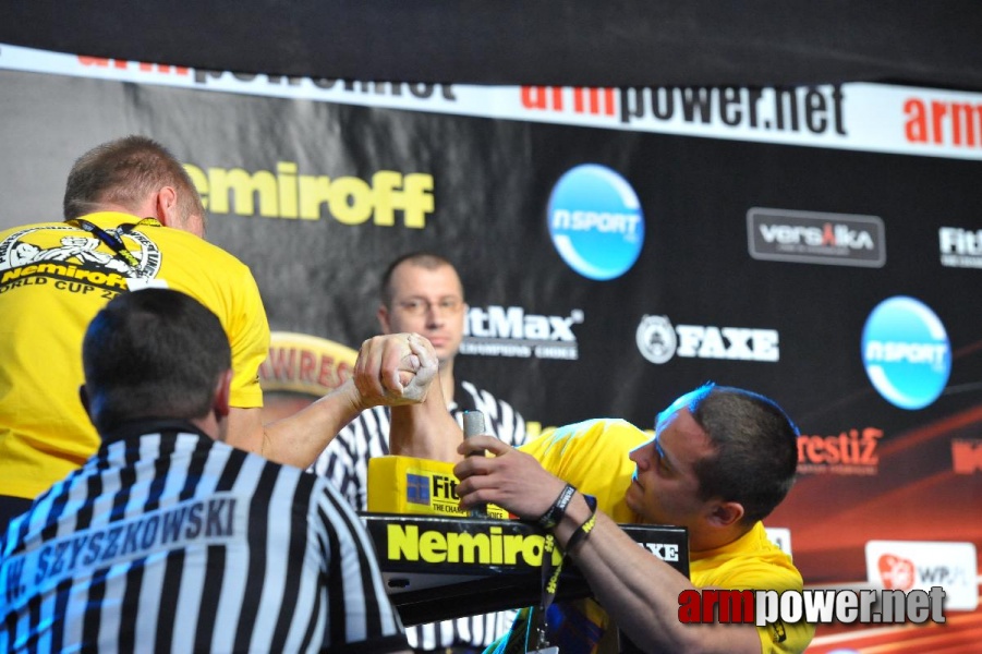 Nemiroff 2010 - Right Hand # Armwrestling # Armpower.net