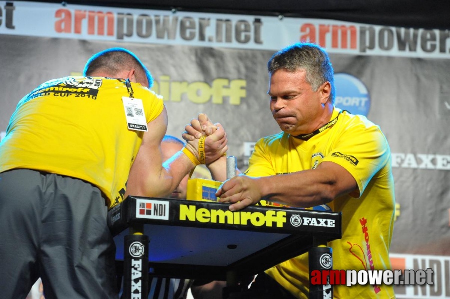 Nemiroff 2010 - Right Hand # Armwrestling # Armpower.net