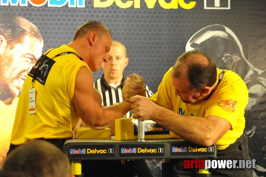 Nemiroff 2010 - Right Hand # Armwrestling # Armpower.net