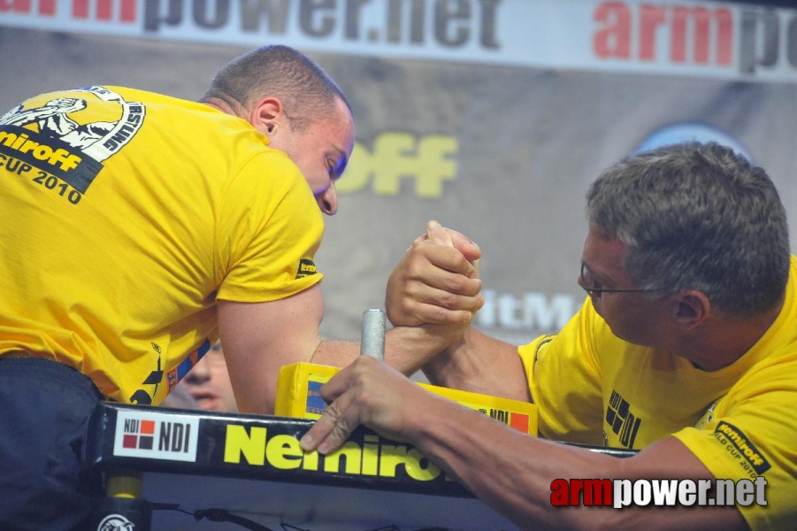 Nemiroff 2010 - Right Hand # Armwrestling # Armpower.net