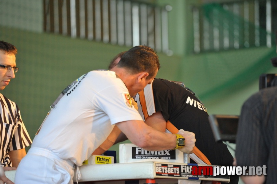 Mistrzostwa Polski 2011 - lewa reka # Siłowanie na ręce # Armwrestling # Armpower.net