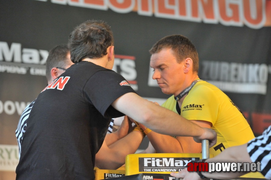 Mistrzostwa Polski 2011 - lewa reka # Siłowanie na ręce # Armwrestling # Armpower.net