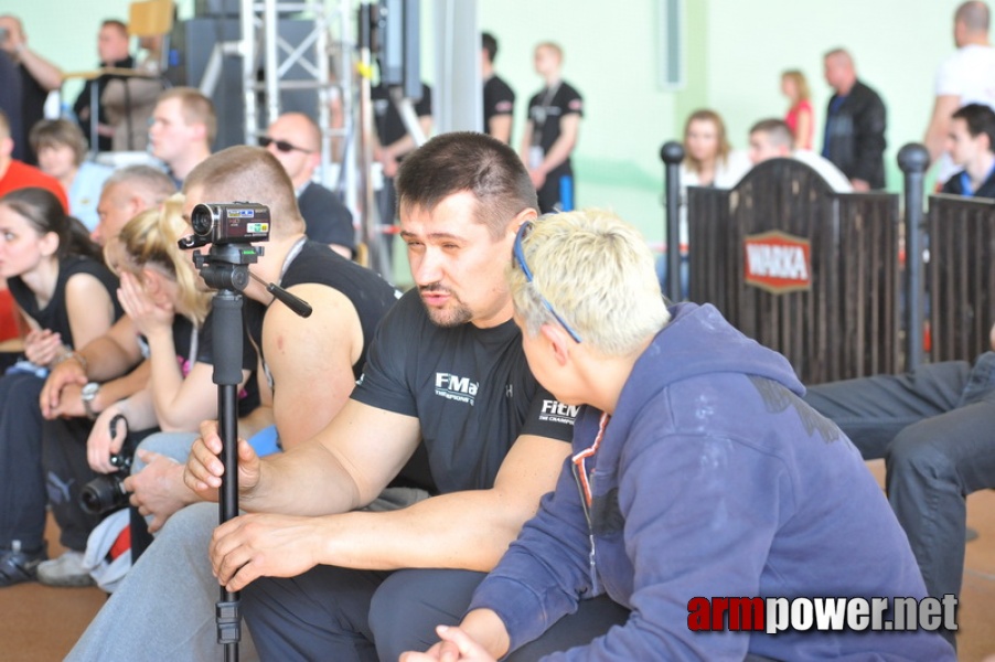 Mistrzostwa Polski 2011 - lewa reka # Siłowanie na ręce # Armwrestling # Armpower.net