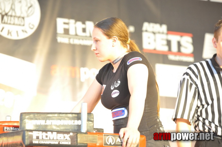 Mistrzostwa Polski 2011 - lewa reka # Siłowanie na ręce # Armwrestling # Armpower.net