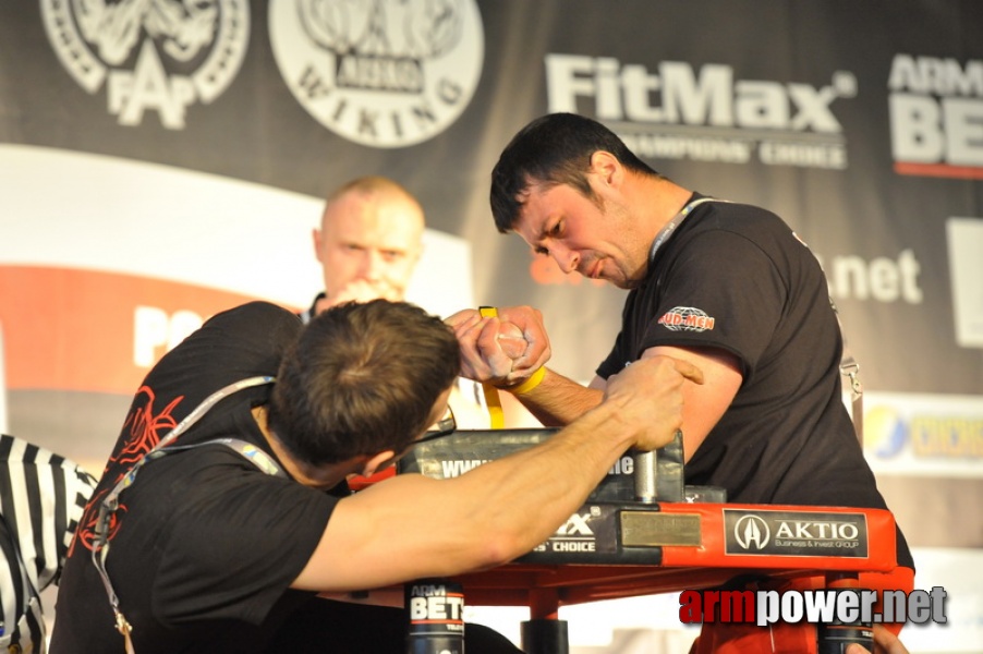 Mistrzostwa Polski 2011 - lewa reka # Siłowanie na ręce # Armwrestling # Armpower.net