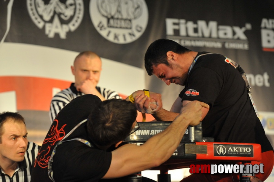 Mistrzostwa Polski 2011 - lewa reka # Siłowanie na ręce # Armwrestling # Armpower.net