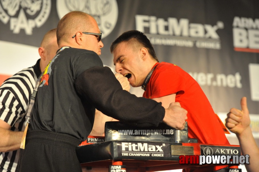 Mistrzostwa Polski 2011 - lewa reka # Siłowanie na ręce # Armwrestling # Armpower.net