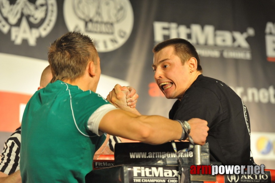 Mistrzostwa Polski 2011 - lewa reka # Armwrestling # Armpower.net