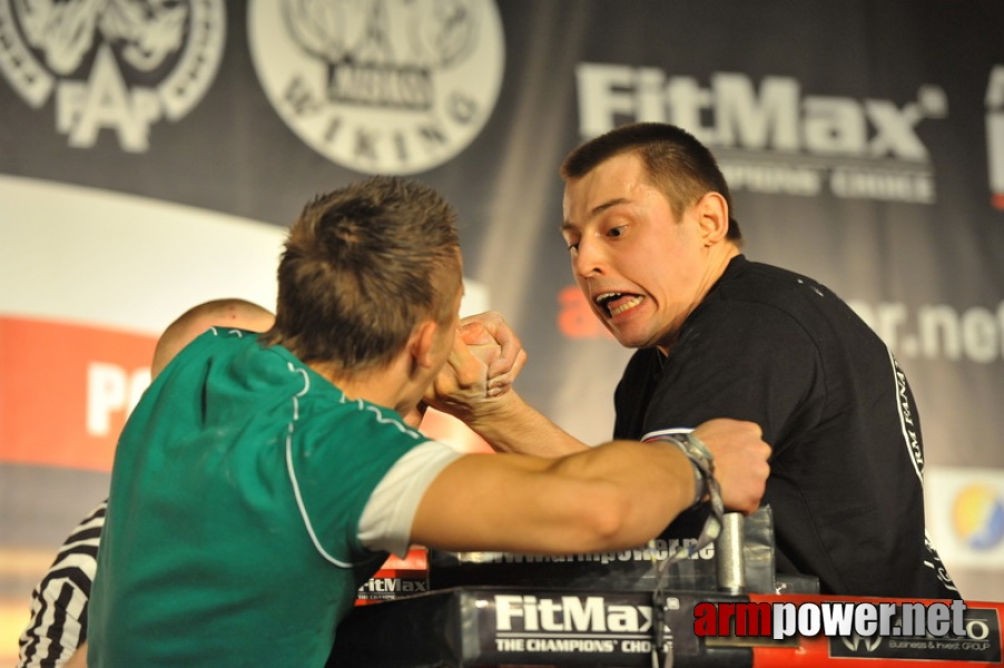 Mistrzostwa Polski 2011 - lewa reka # Siłowanie na ręce # Armwrestling # Armpower.net