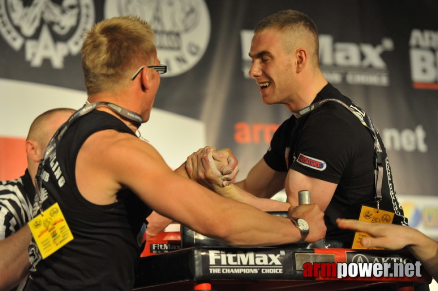 Mistrzostwa Polski 2011 - lewa reka # Siłowanie na ręce # Armwrestling # Armpower.net