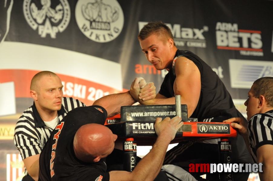 Mistrzostwa Polski 2011 - lewa reka # Siłowanie na ręce # Armwrestling # Armpower.net