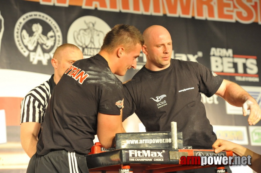 Mistrzostwa Polski 2011 - lewa reka # Siłowanie na ręce # Armwrestling # Armpower.net