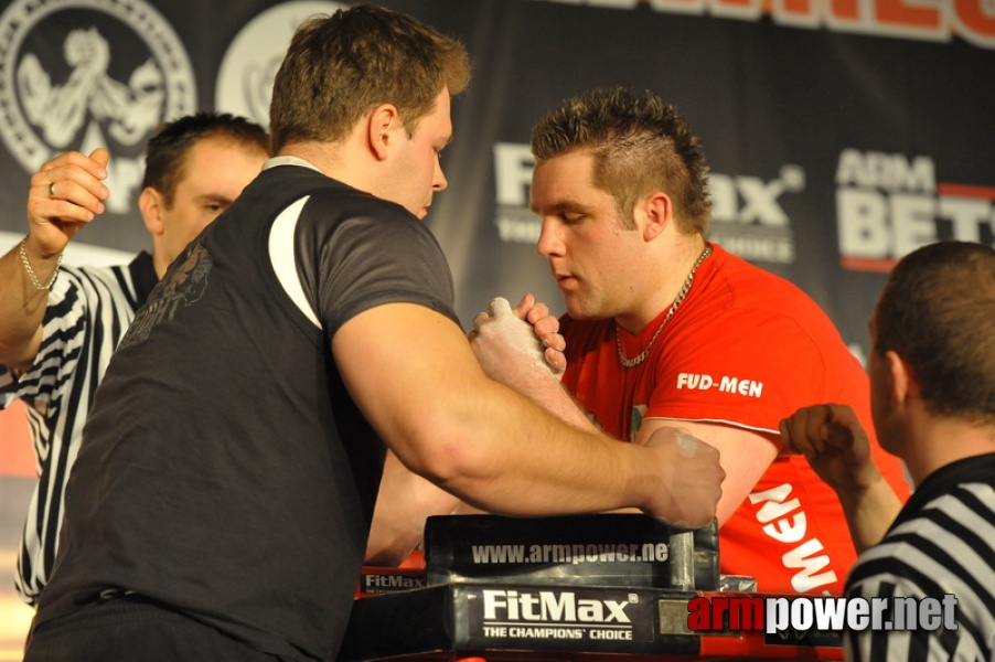 Mistrzostwa Polski 2011 - lewa reka # Armwrestling # Armpower.net