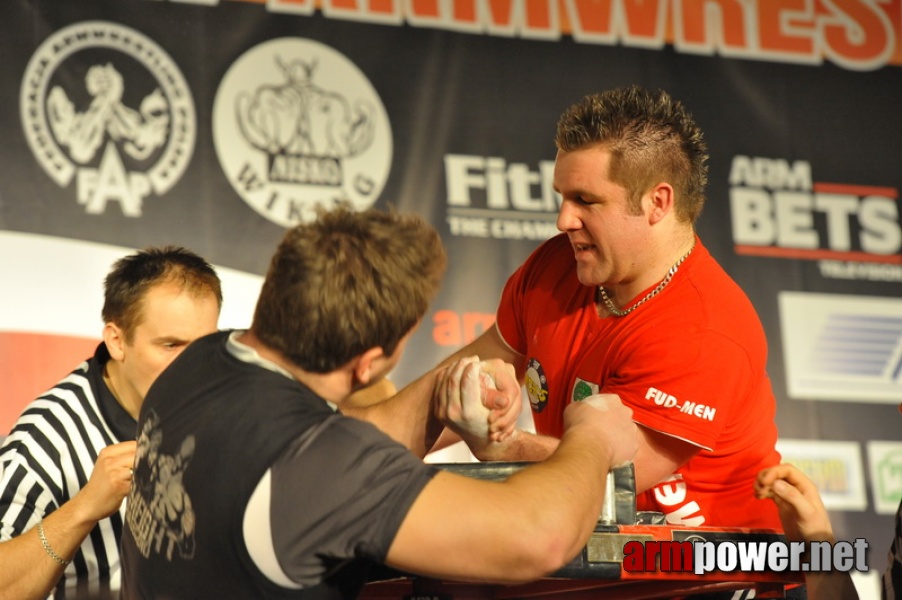 Mistrzostwa Polski 2011 - lewa reka # Siłowanie na ręce # Armwrestling # Armpower.net