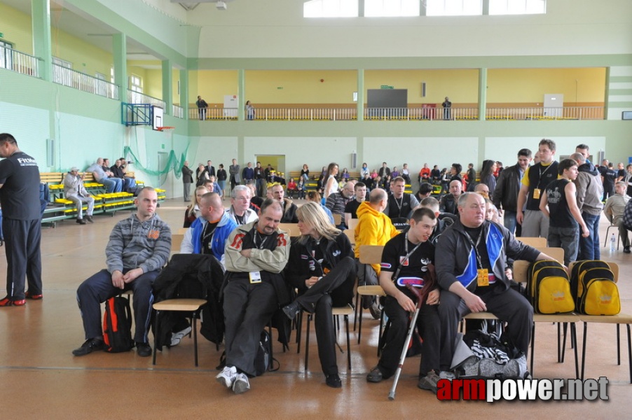 Mistrzostwa Polski 2011 - prawa reka # Siłowanie na ręce # Armwrestling # Armpower.net