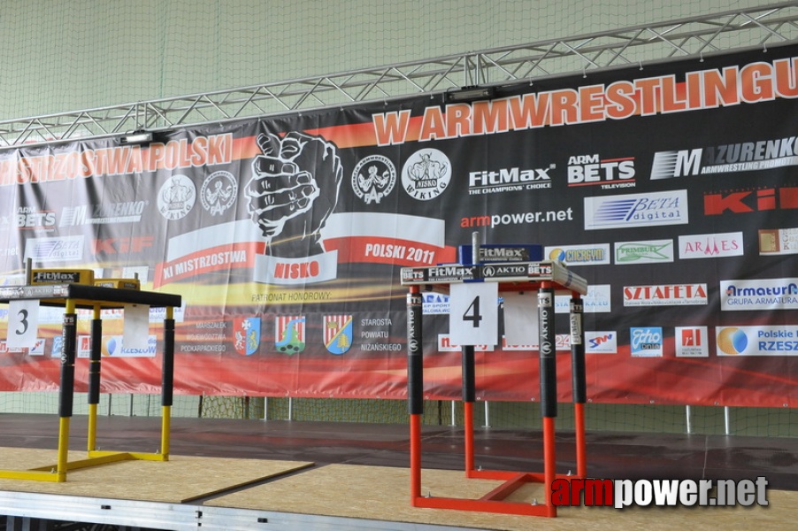 Mistrzostwa Polski 2011 - prawa reka # Siłowanie na ręce # Armwrestling # Armpower.net