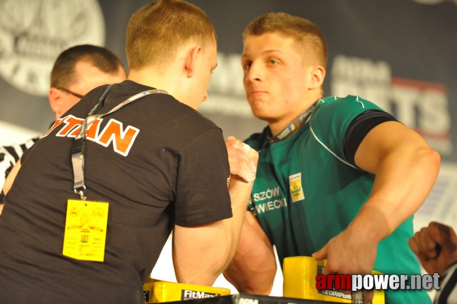 Mistrzostwa Polski 2011 - prawa reka # Armwrestling # Armpower.net