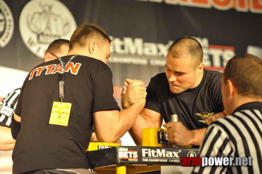 Mistrzostwa Polski 2011 - prawa reka # Armwrestling # Armpower.net