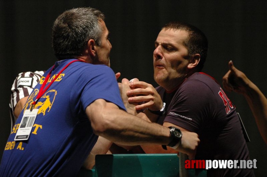 Europeans 2011 - Day 1 # Siłowanie na ręce # Armwrestling # Armpower.net