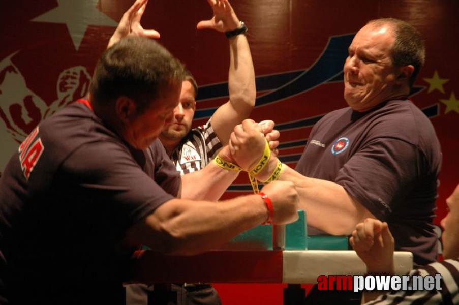 Europeans 2011 - Day 1 # Siłowanie na ręce # Armwrestling # Armpower.net
