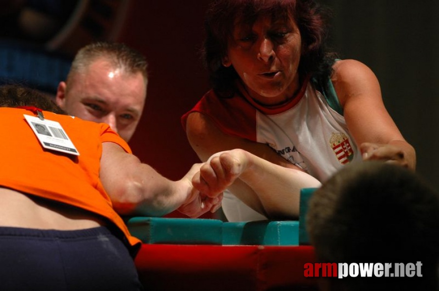 Europeans 2011 - Day 2 # Siłowanie na ręce # Armwrestling # Armpower.net