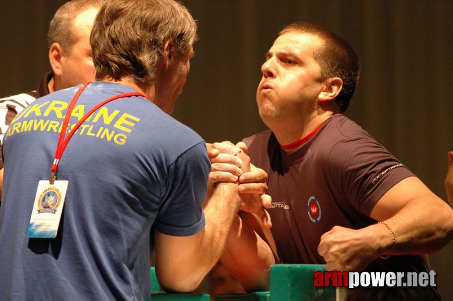 Europeans 2011 - Day 2 # Armwrestling # Armpower.net