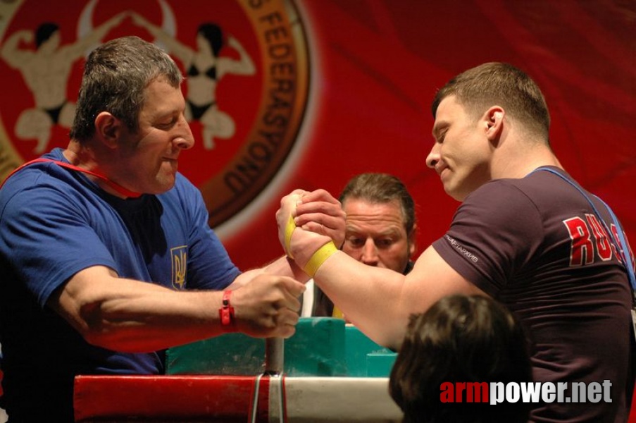 Europeans 2011 - Day 3 # Armwrestling # Armpower.net