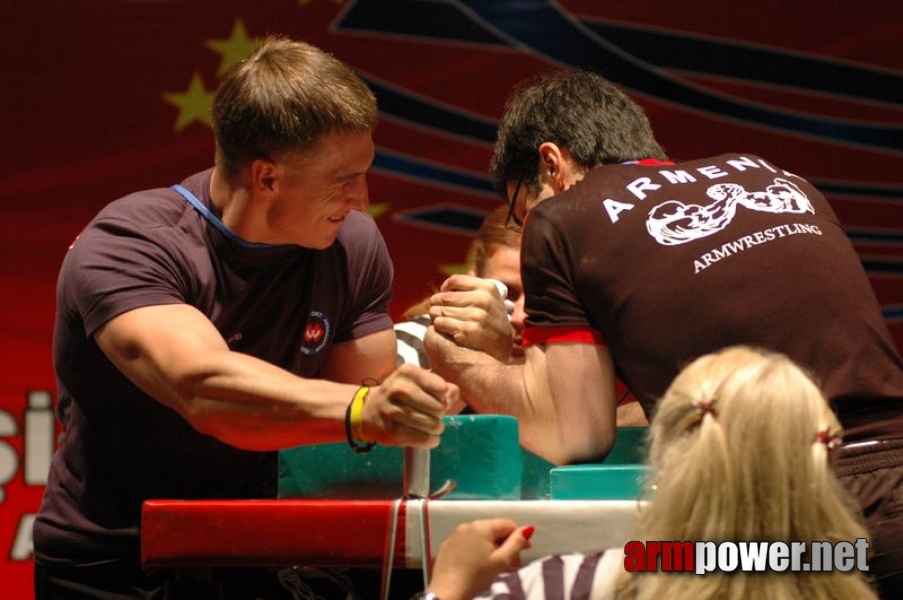 Europeans 2011 - Day 3 # Armwrestling # Armpower.net