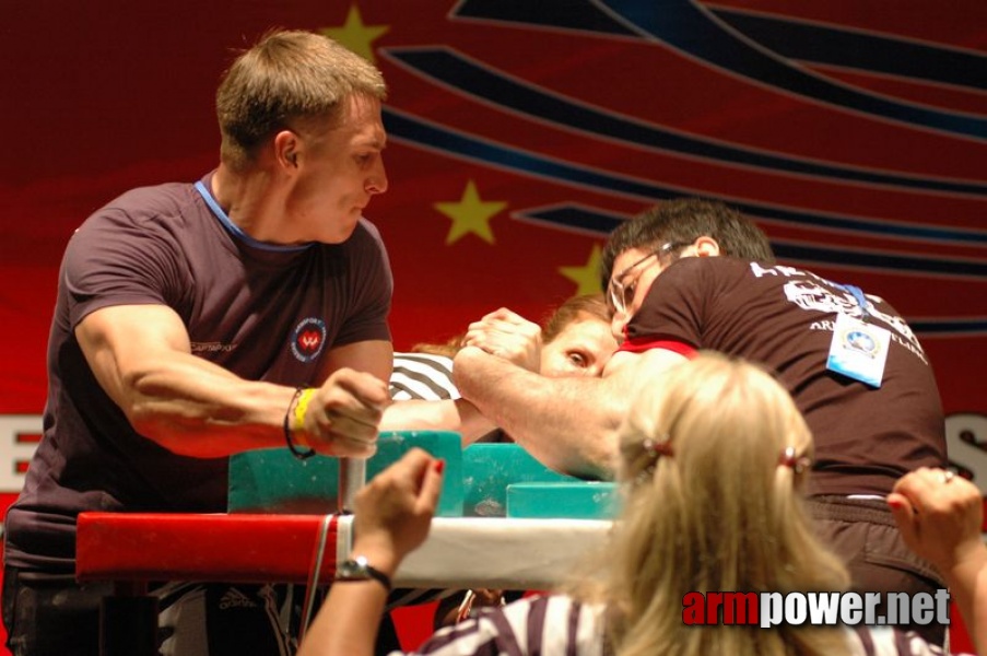 Europeans 2011 - Day 3 # Siłowanie na ręce # Armwrestling # Armpower.net