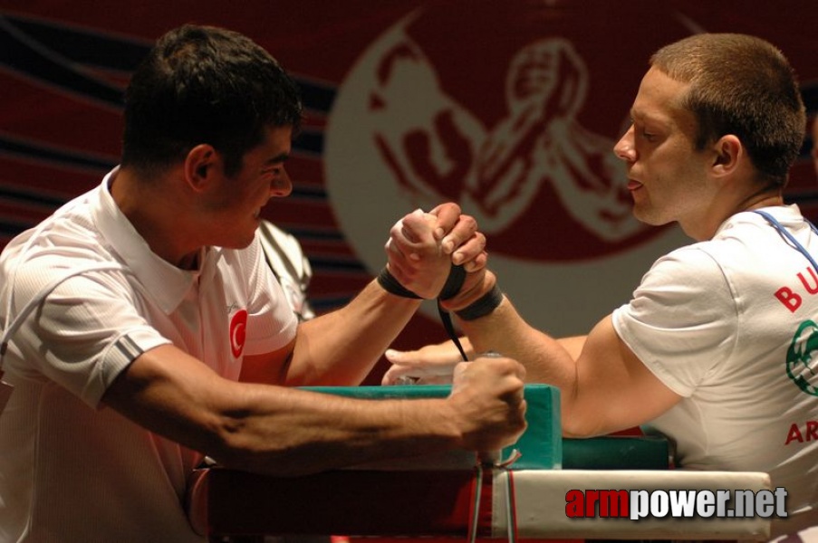 Europeans 2011 - Day 3 # Armwrestling # Armpower.net