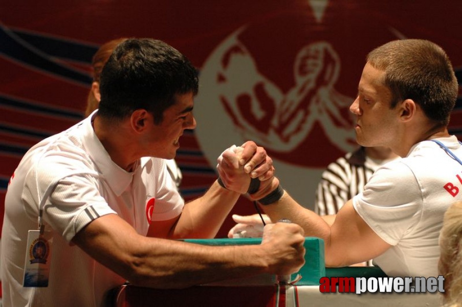 Europeans 2011 - Day 3 # Armwrestling # Armpower.net