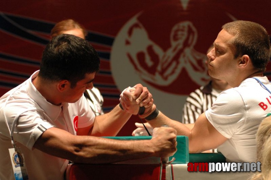 Europeans 2011 - Day 3 # Armwrestling # Armpower.net