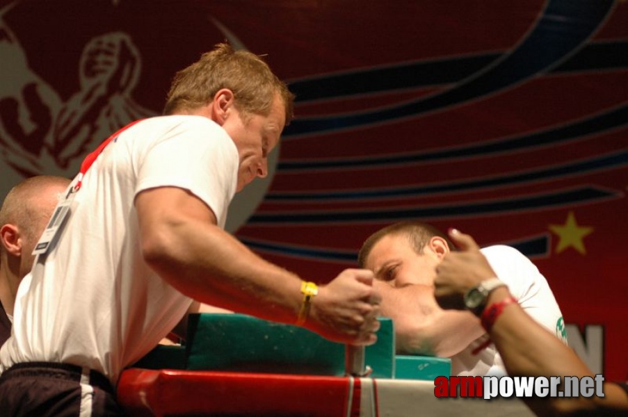 Europeans 2011 - Day 3 # Siłowanie na ręce # Armwrestling # Armpower.net