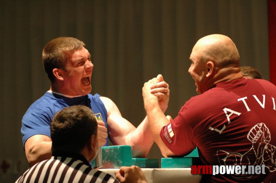 Europeans 2011 - Day 3 # Siłowanie na ręce # Armwrestling # Armpower.net