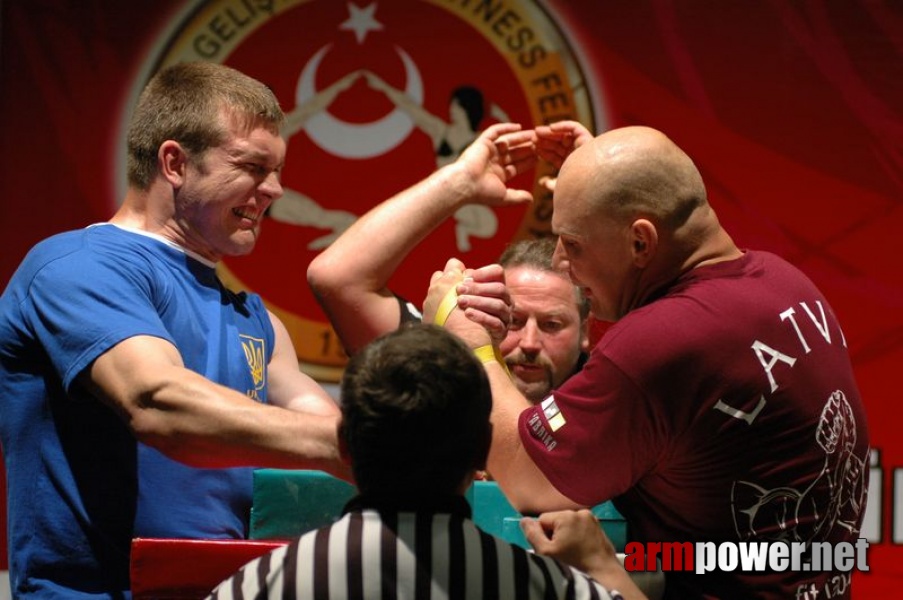 Europeans 2011 - Day 3 # Siłowanie na ręce # Armwrestling # Armpower.net