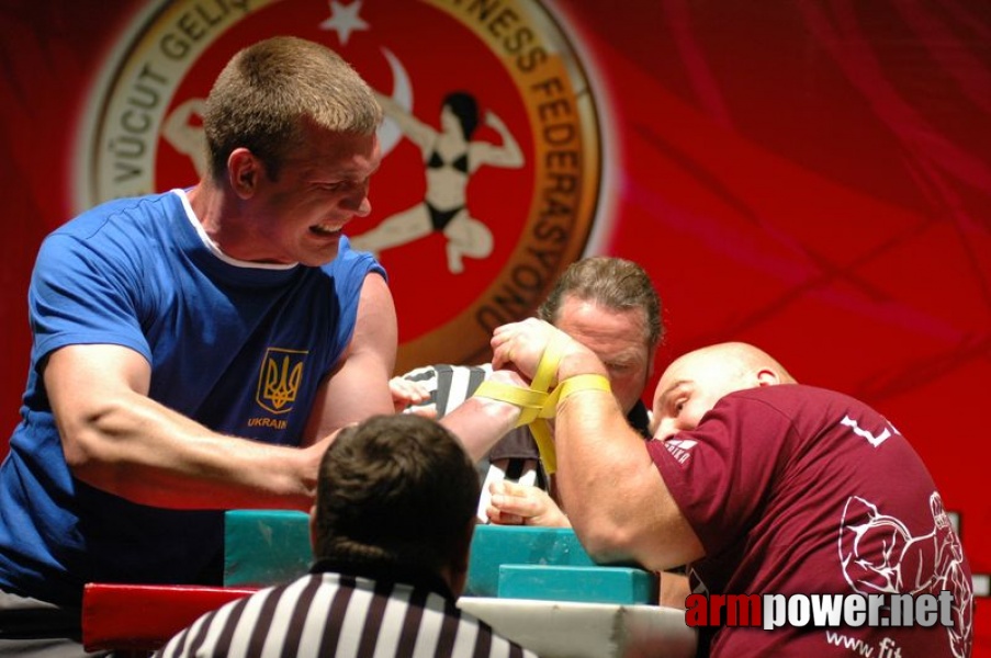 Europeans 2011 - Day 3 # Siłowanie na ręce # Armwrestling # Armpower.net