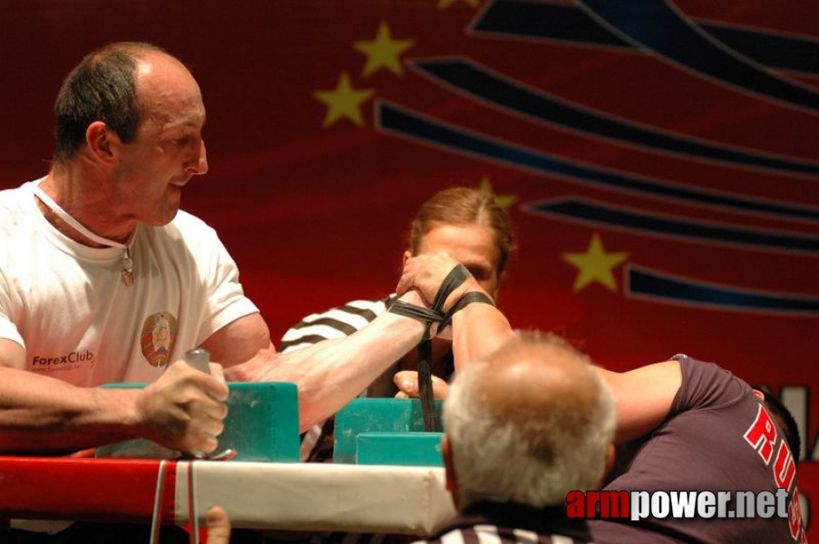 Europeans 2011 - Day 3 # Siłowanie na ręce # Armwrestling # Armpower.net