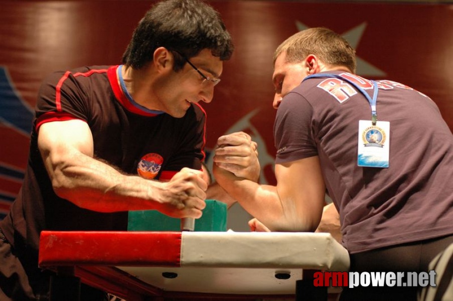 Europeans 2011 - Day 3 # Armwrestling # Armpower.net