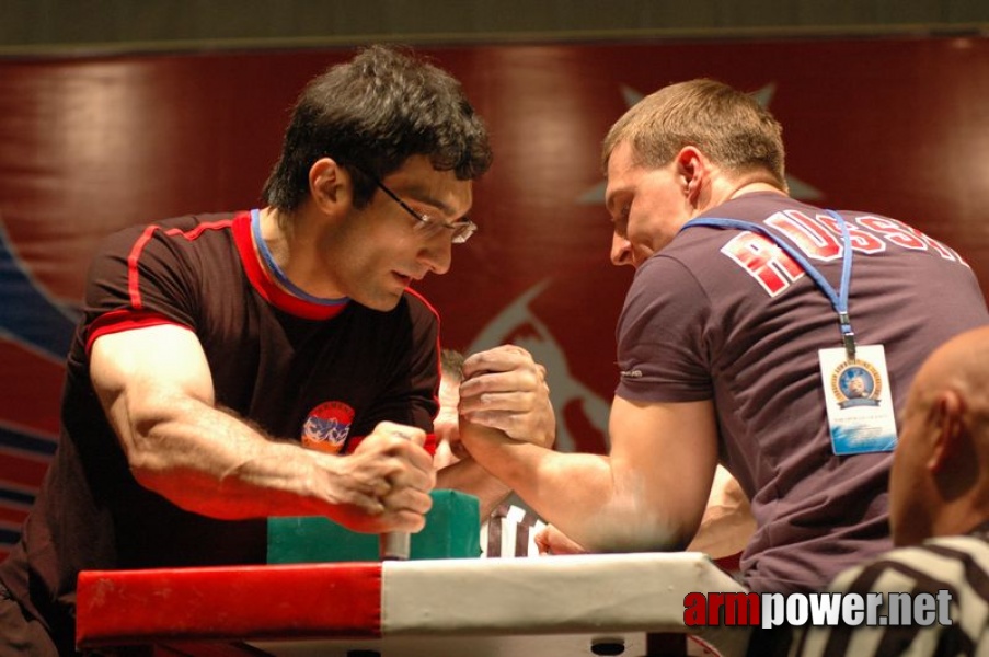 Europeans 2011 - Day 3 # Armwrestling # Armpower.net