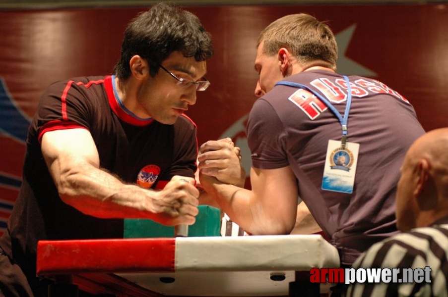 Europeans 2011 - Day 3 # Armwrestling # Armpower.net