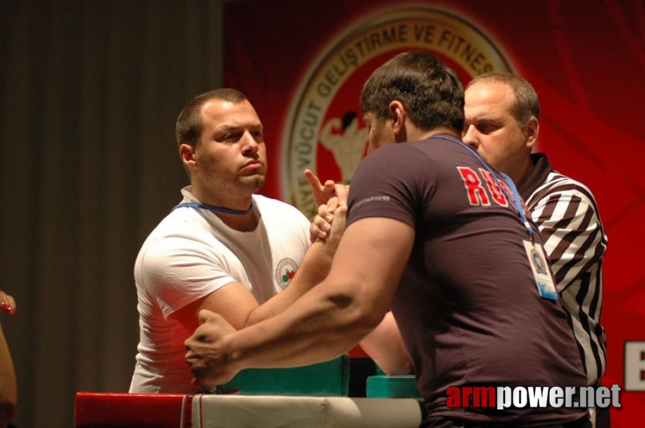 Europeans 2011 - Day 4 # Siłowanie na ręce # Armwrestling # Armpower.net