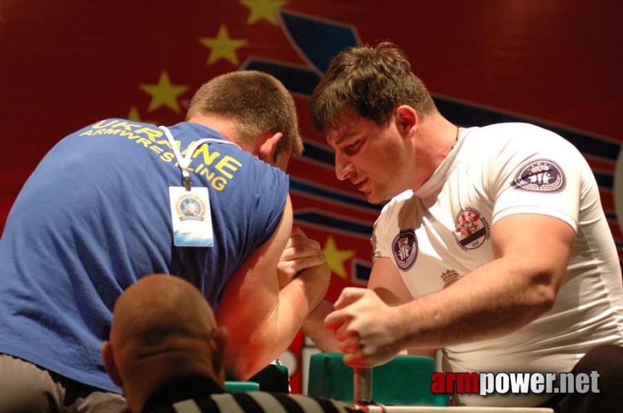 Europeans 2011 - Day 4 # Armwrestling # Armpower.net