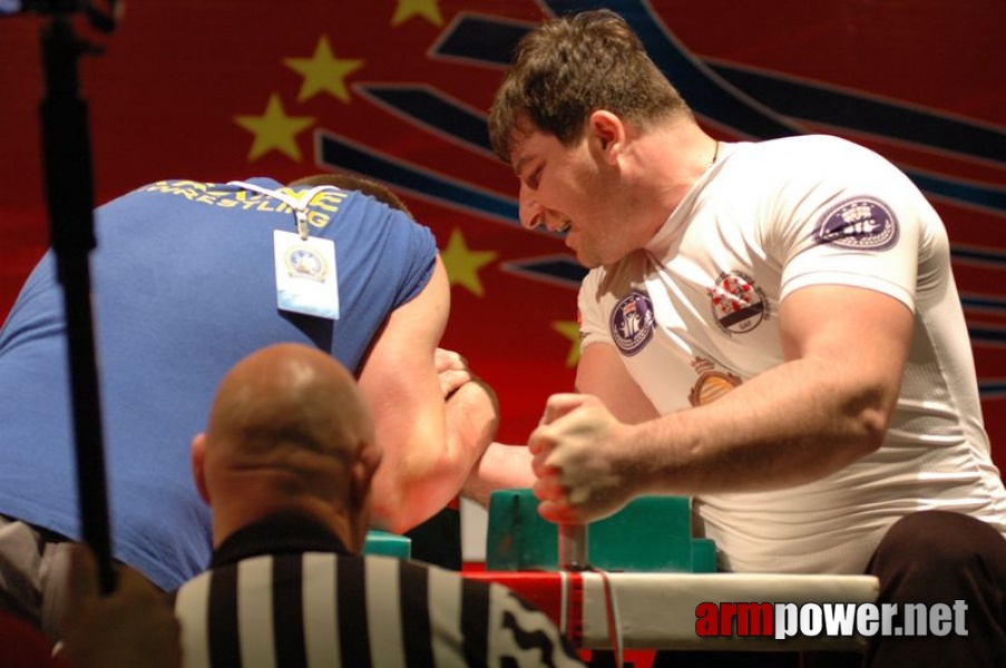 Europeans 2011 - Day 4 # Armwrestling # Armpower.net