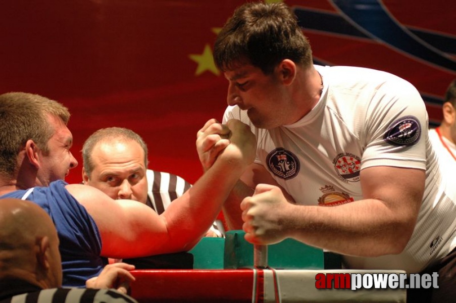 Europeans 2011 - Day 4 # Armwrestling # Armpower.net