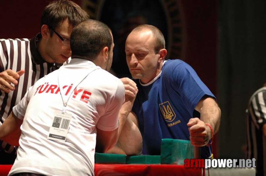 Europeans 2011 - Day 4 # Armwrestling # Armpower.net