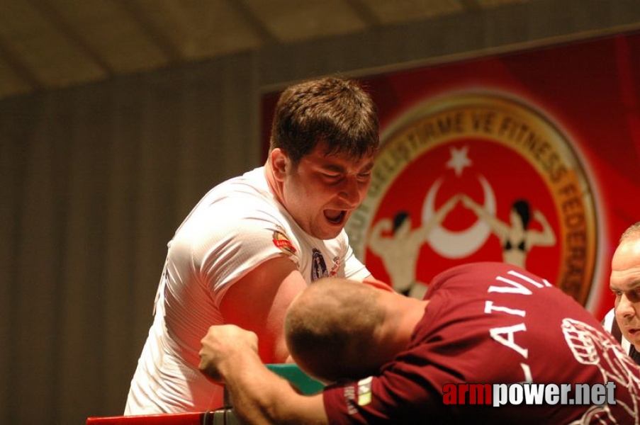 Europeans 2011 - Day 4 # Siłowanie na ręce # Armwrestling # Armpower.net