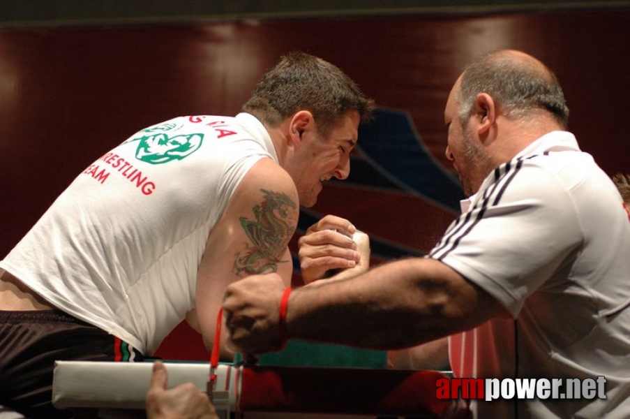 Europeans 2011 - Day 4 # Armwrestling # Armpower.net