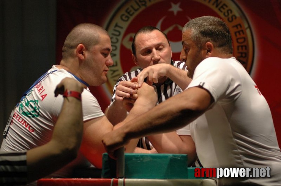 Europeans 2011 - Day 4 # Siłowanie na ręce # Armwrestling # Armpower.net